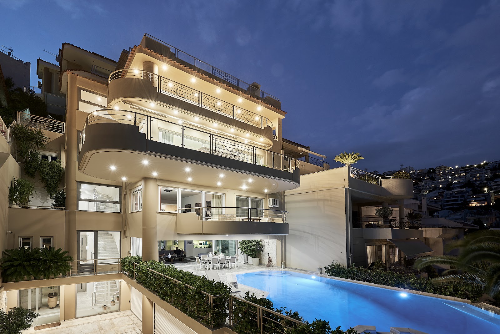 91 Athens Riviera