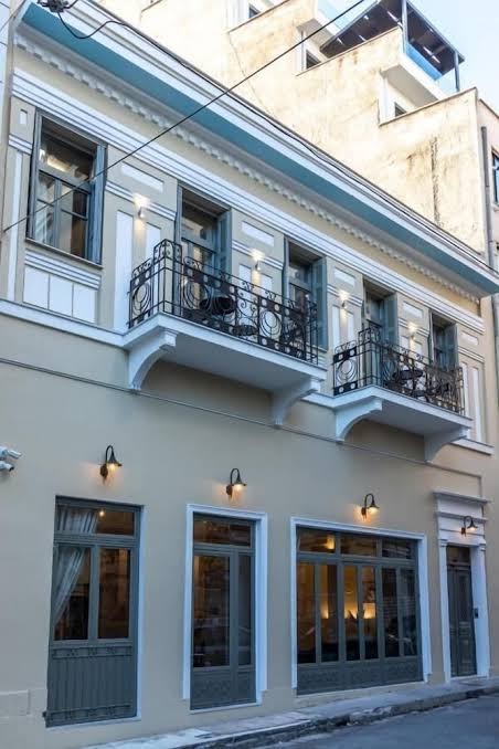 Acropolis Hostel