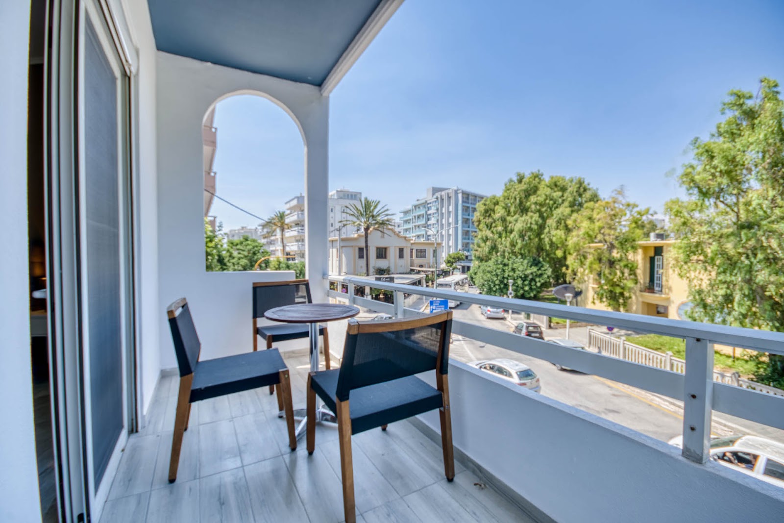 Alkyoni City Apartment
