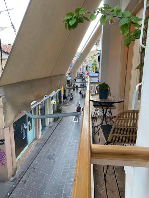 ALLEY ROOMS
