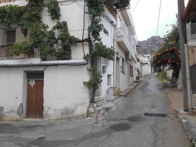 Argyro Rooms