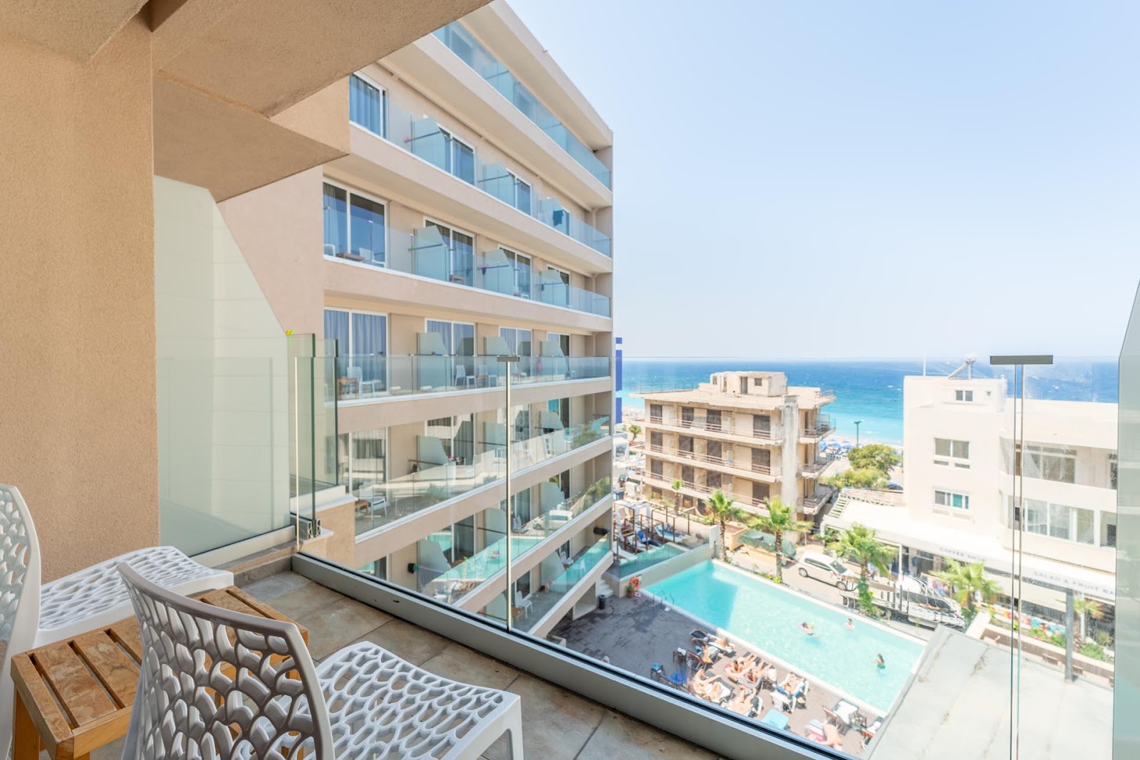 Blue Sky City Beach Hotel
