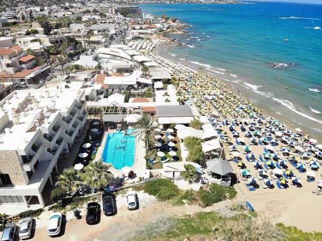 Cactus Bay Hotel & Apartments