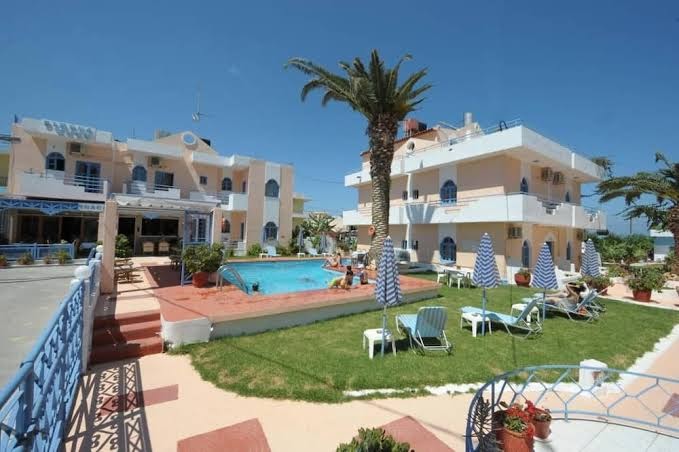 Castello Infinity Suites (Adults Only) & Callista Spa