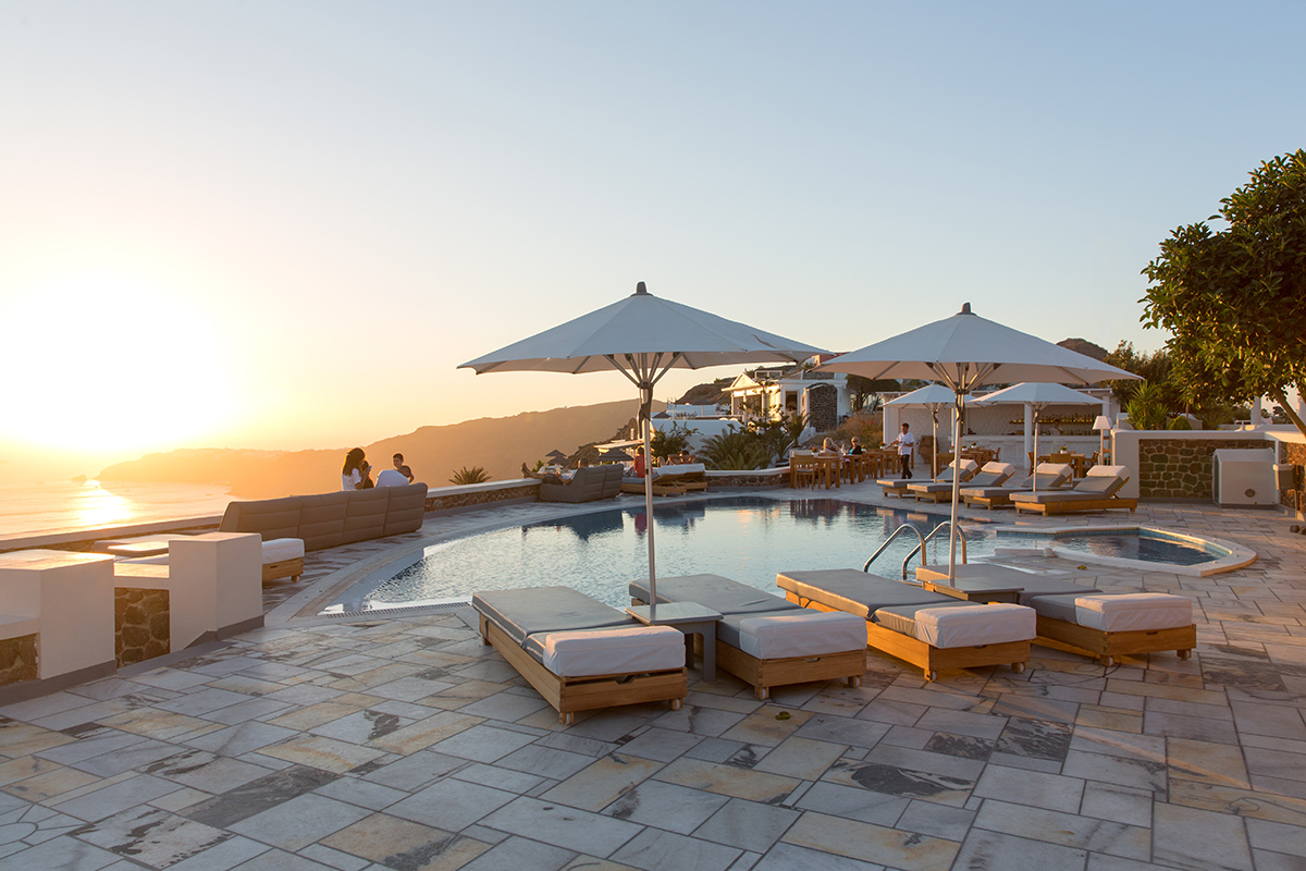 Cavo Tagoo Santorini