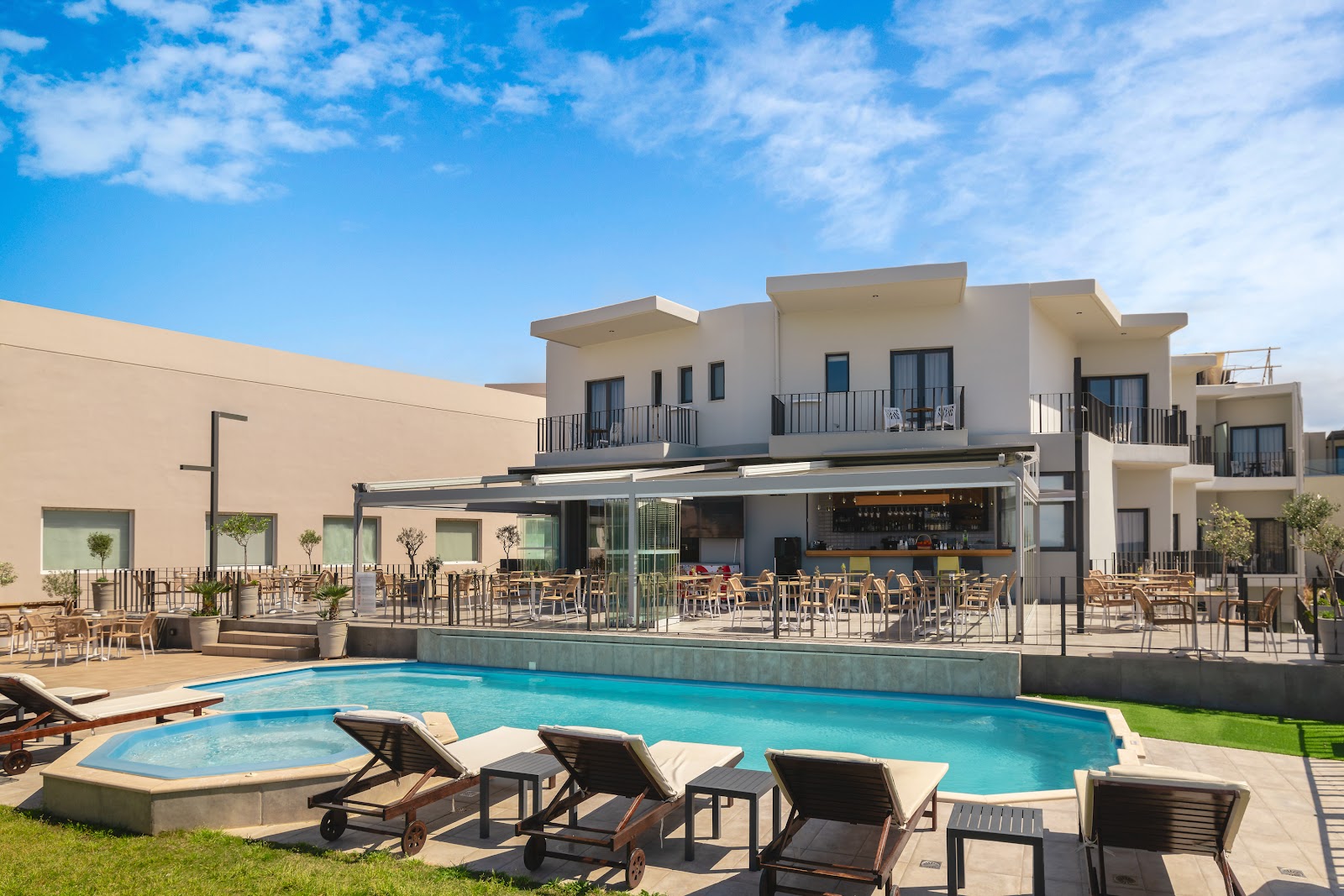 Coral Beach Hotel