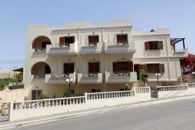 Corinna Mare Suites & Studios