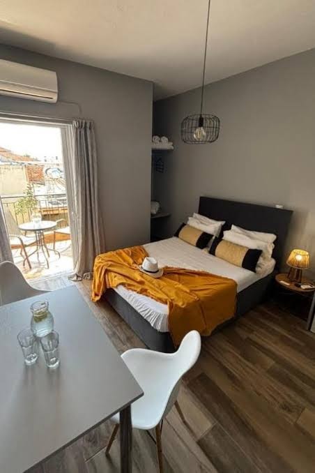 Elansuites