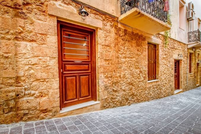 Elia Portou Rooms