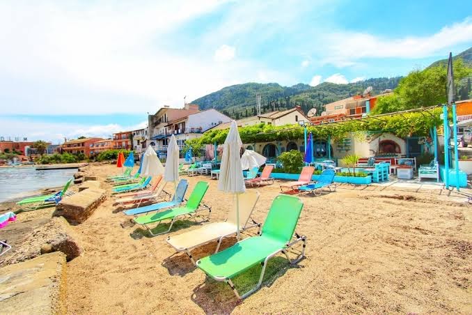 Elli Marina Studios and Apartments