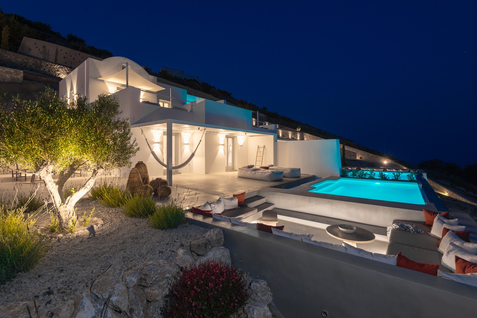 Enastron Suites Santorini