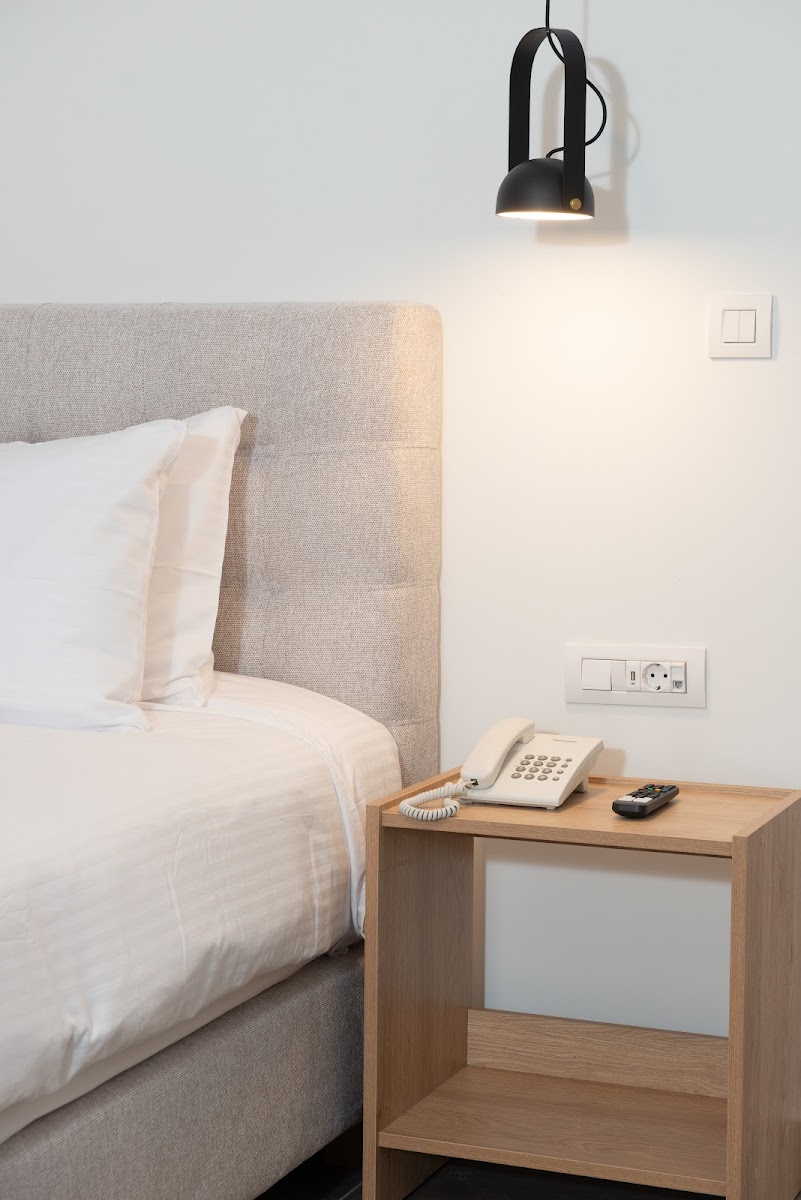 Evia Omonia Hotel