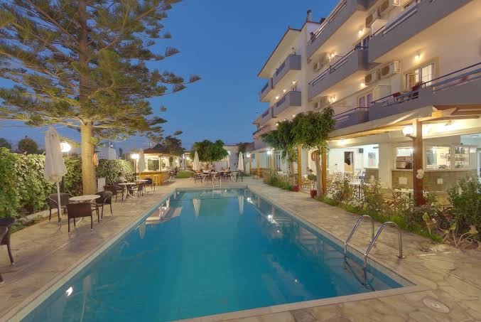Georgia's Garden Hotel
