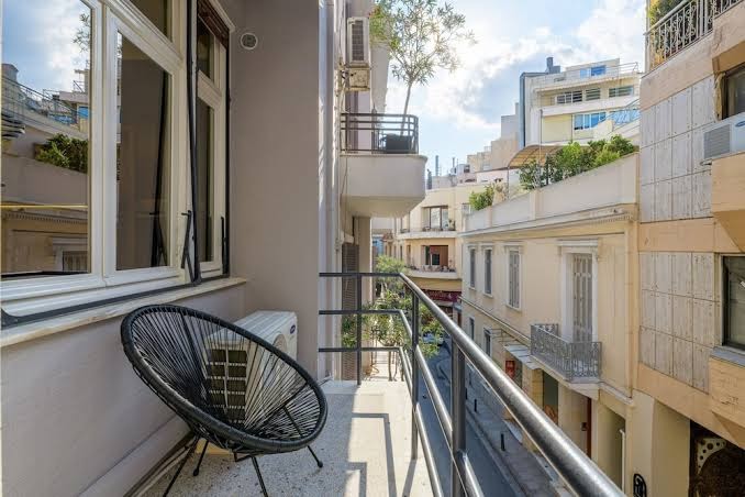 Haya Suites