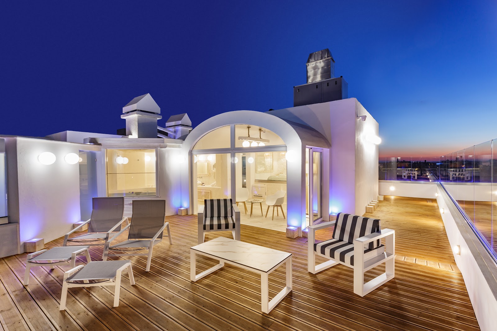 International Hotel
