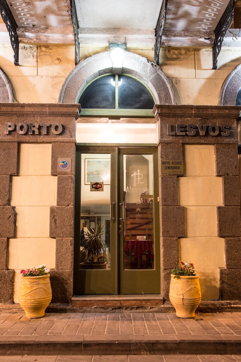Lesvion Hotel