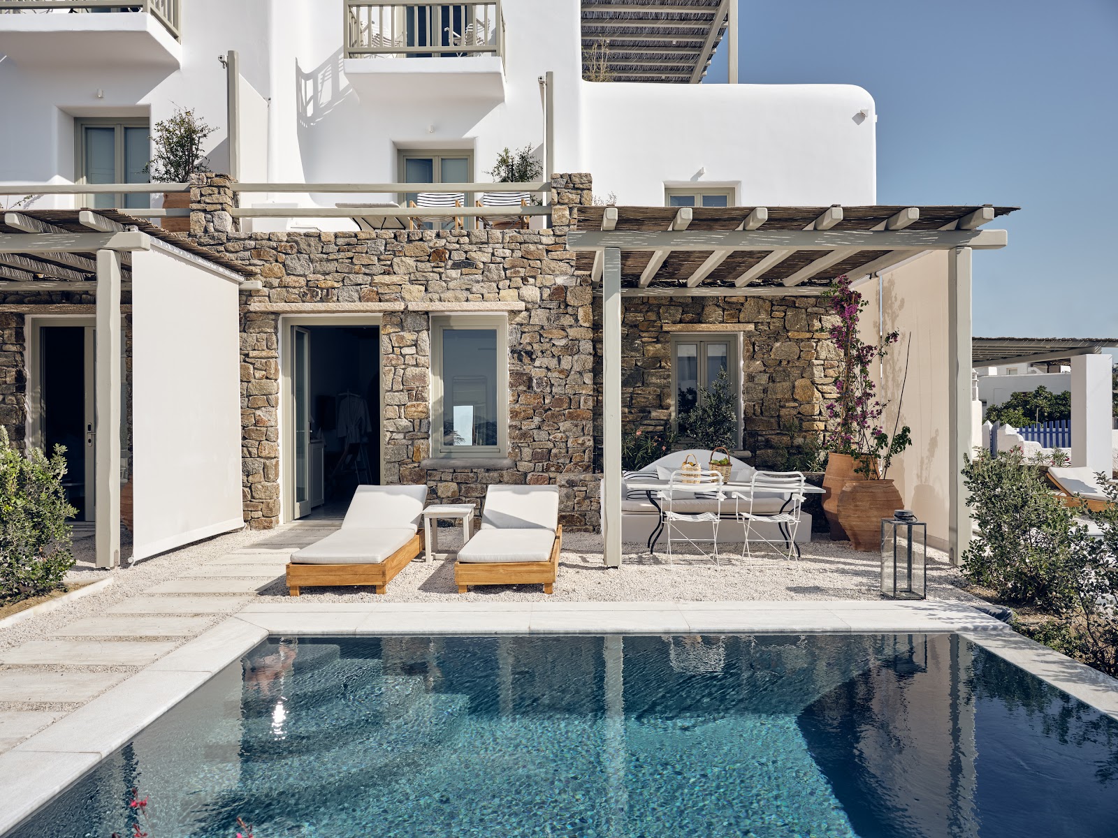LOVIA Mykonos