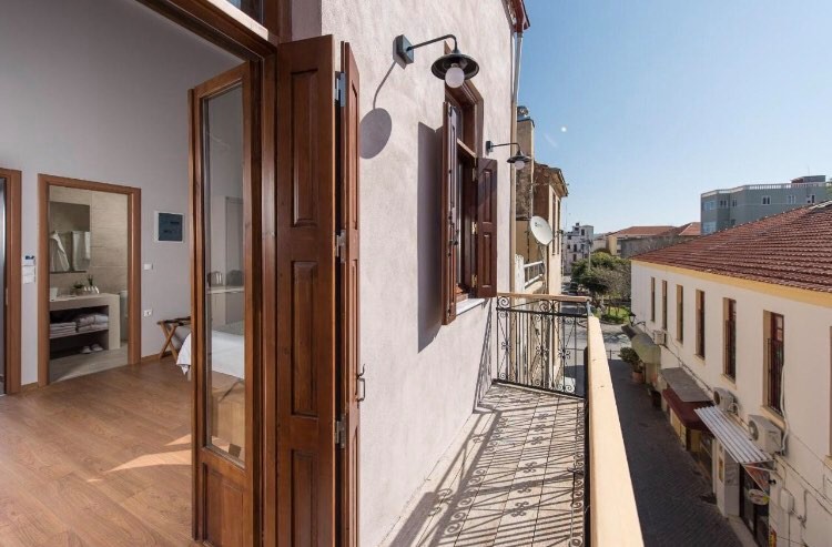 Mitos Cozy Rooms