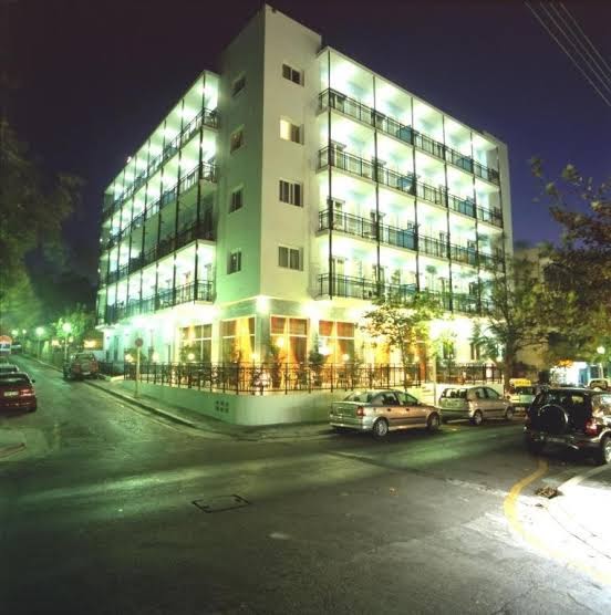 Morfeas City Hotel