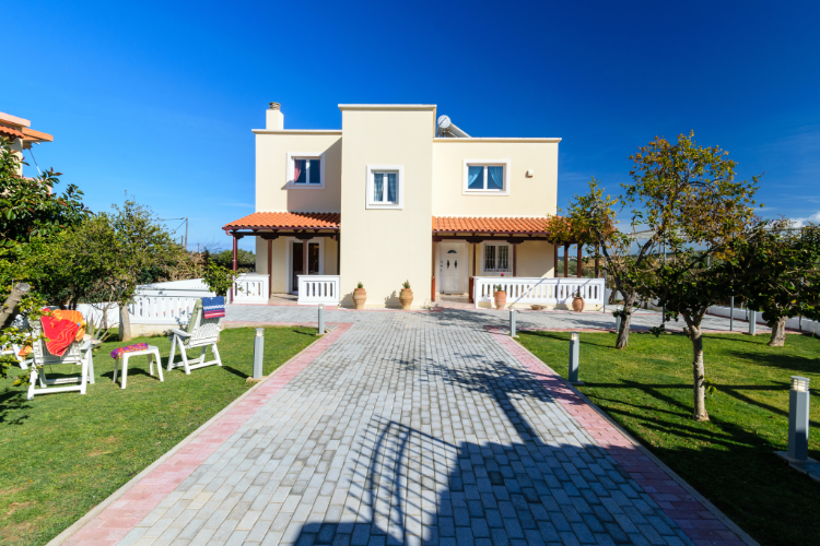 Mrs Chryssana Beach Hotel