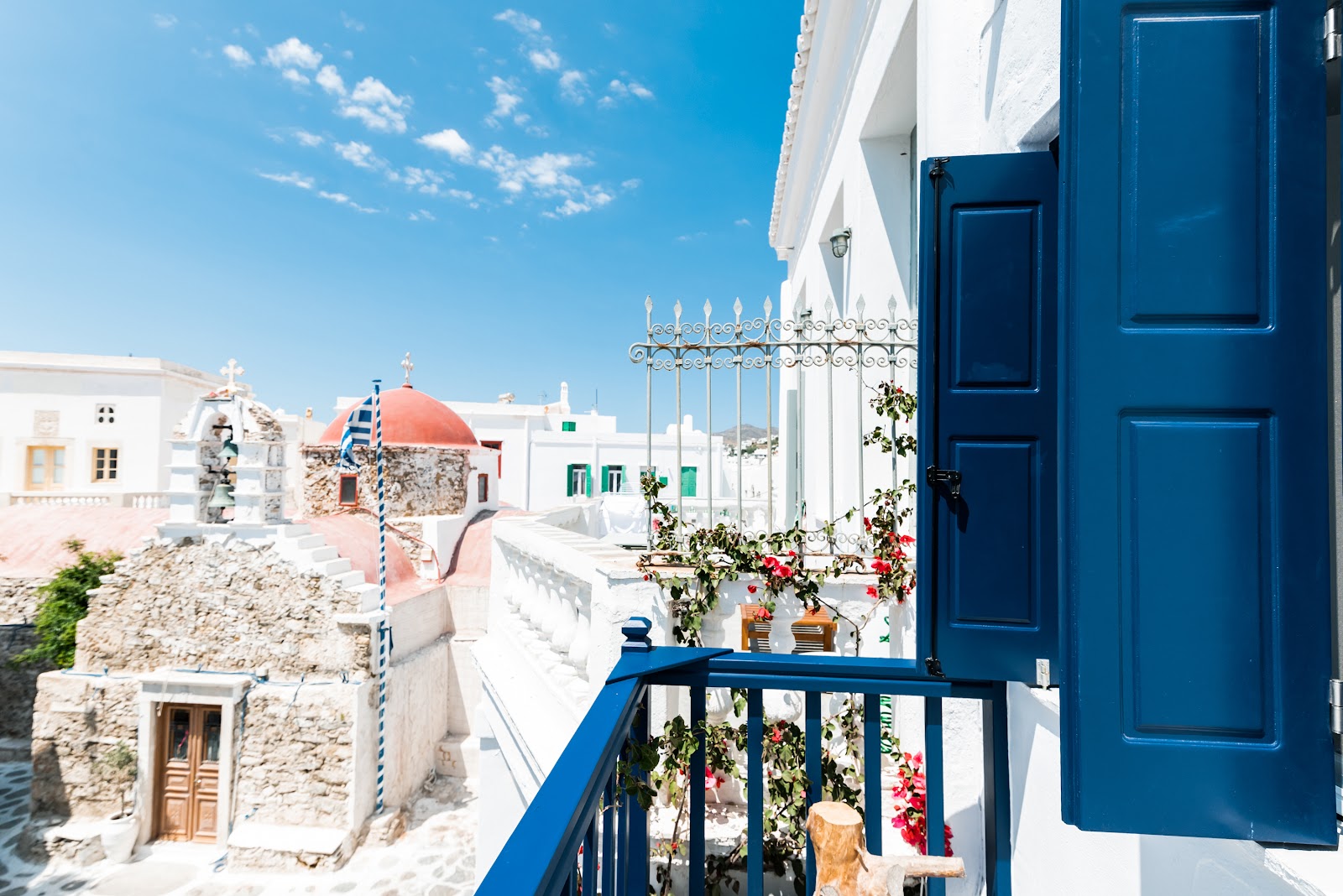 Mykonos Old Harbor Front Suite