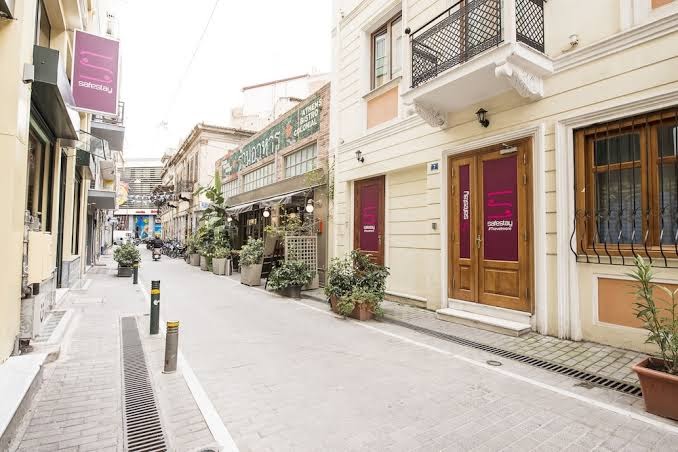 Pella Inn Hostel