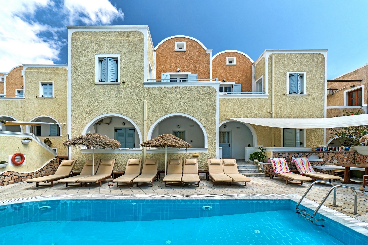 Polydefkis Hotel