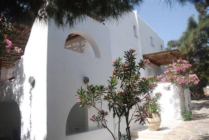 Sailinn Mykonos