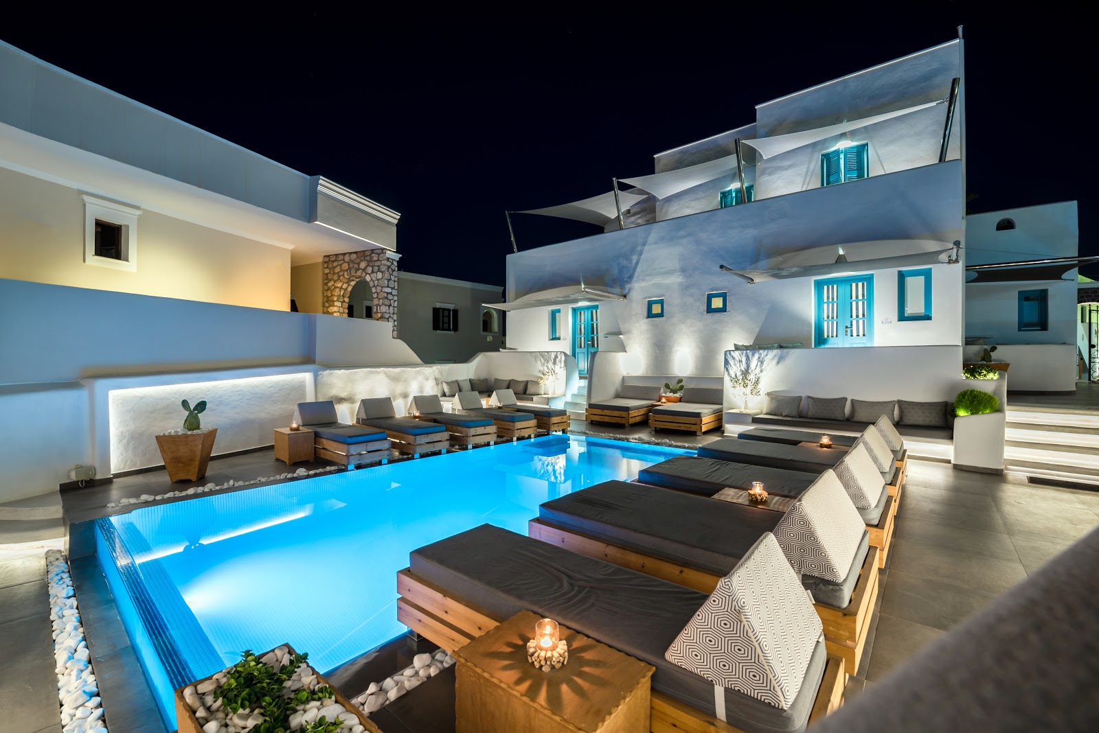 San Marino Suites