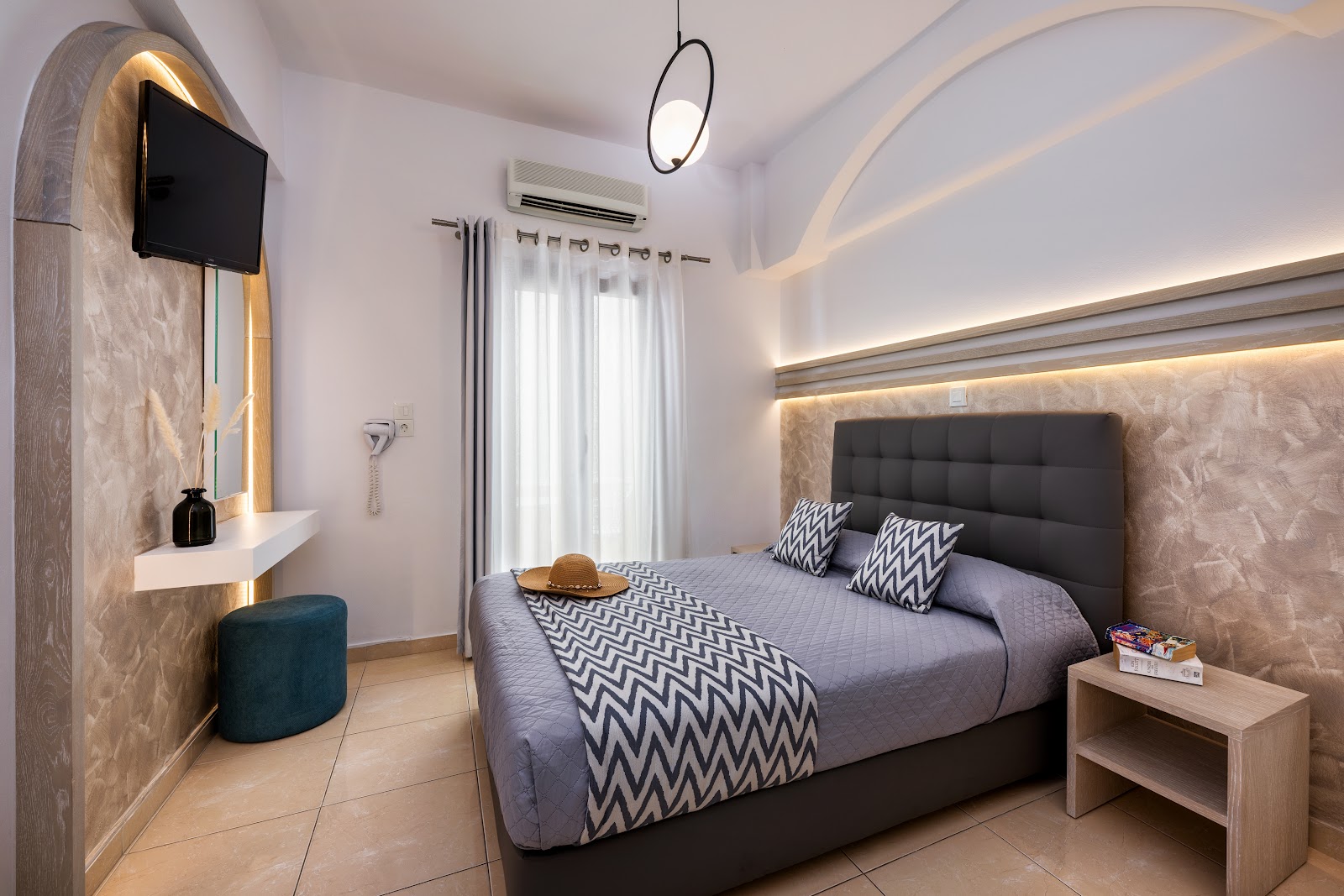 Santorini Camping