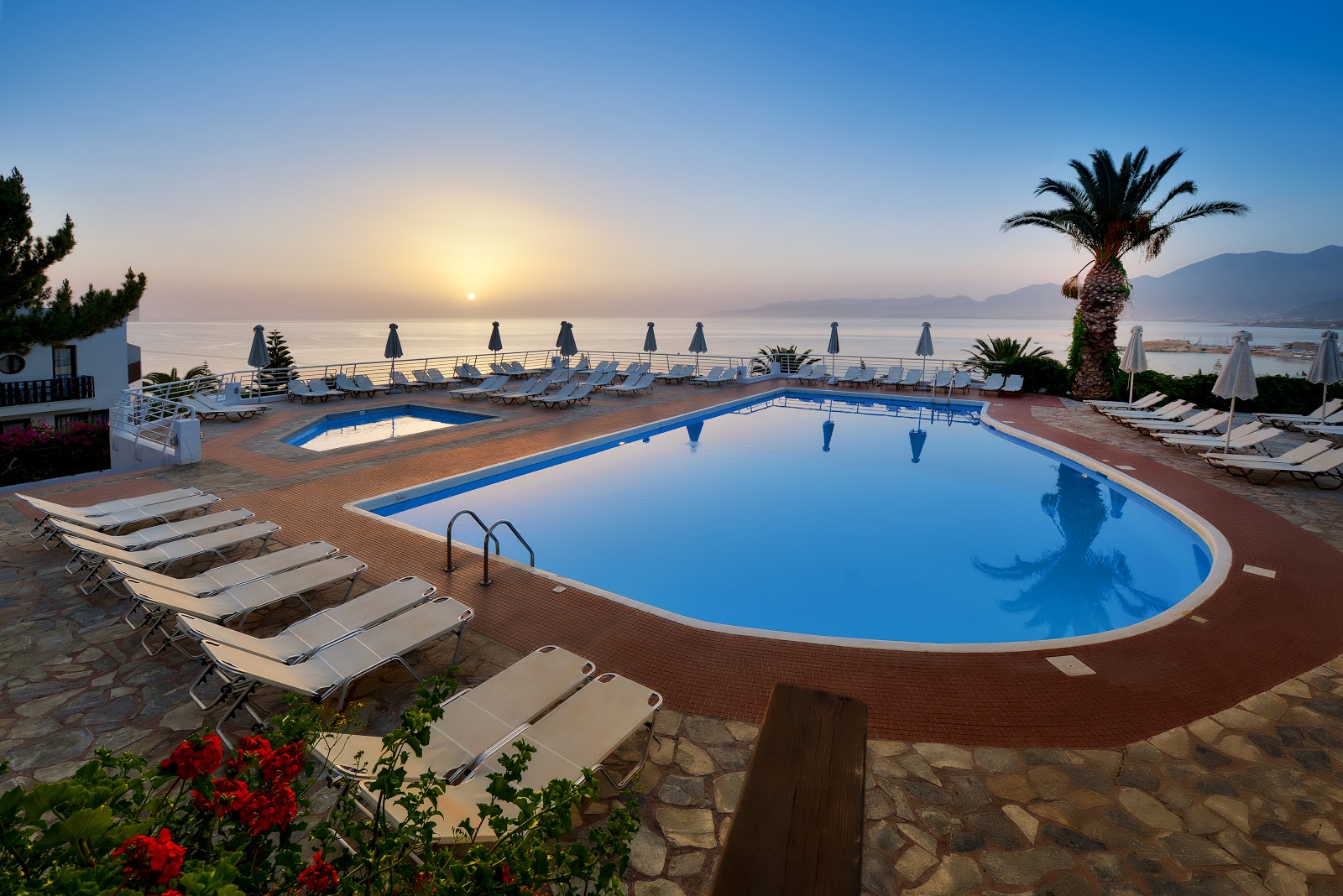 Saradari Beach Hotel - Adults Only