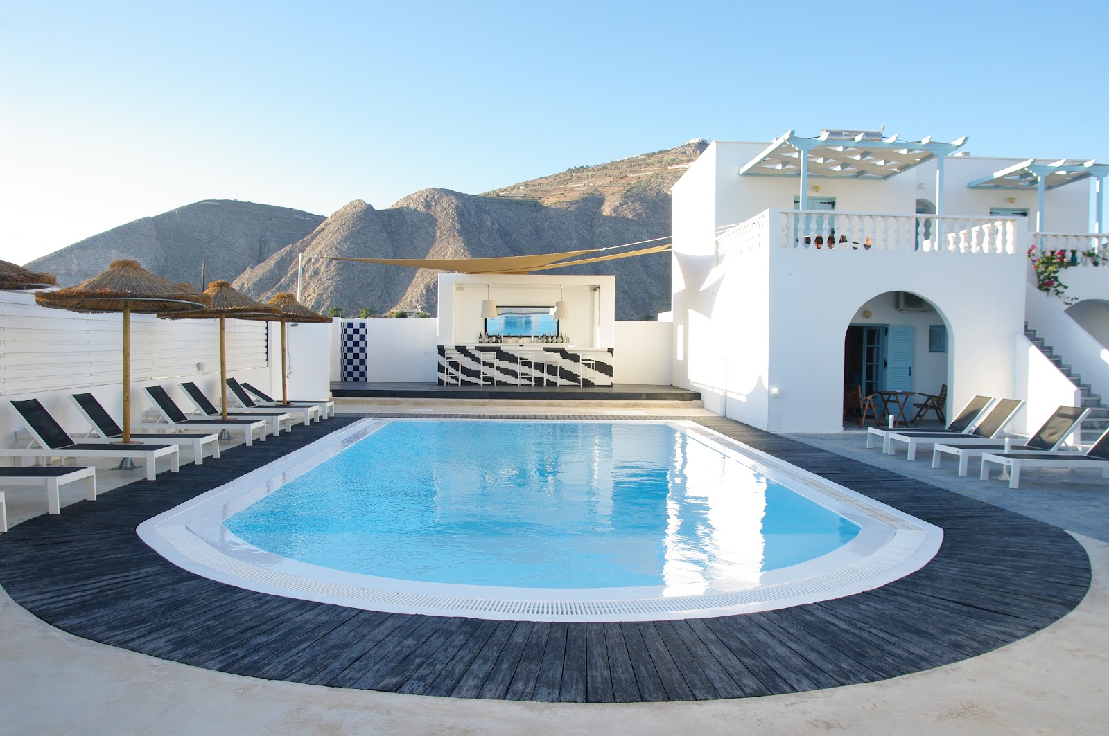 Smaragdi Hotel