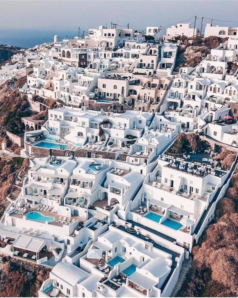 Stelios Place at Perissa Beach