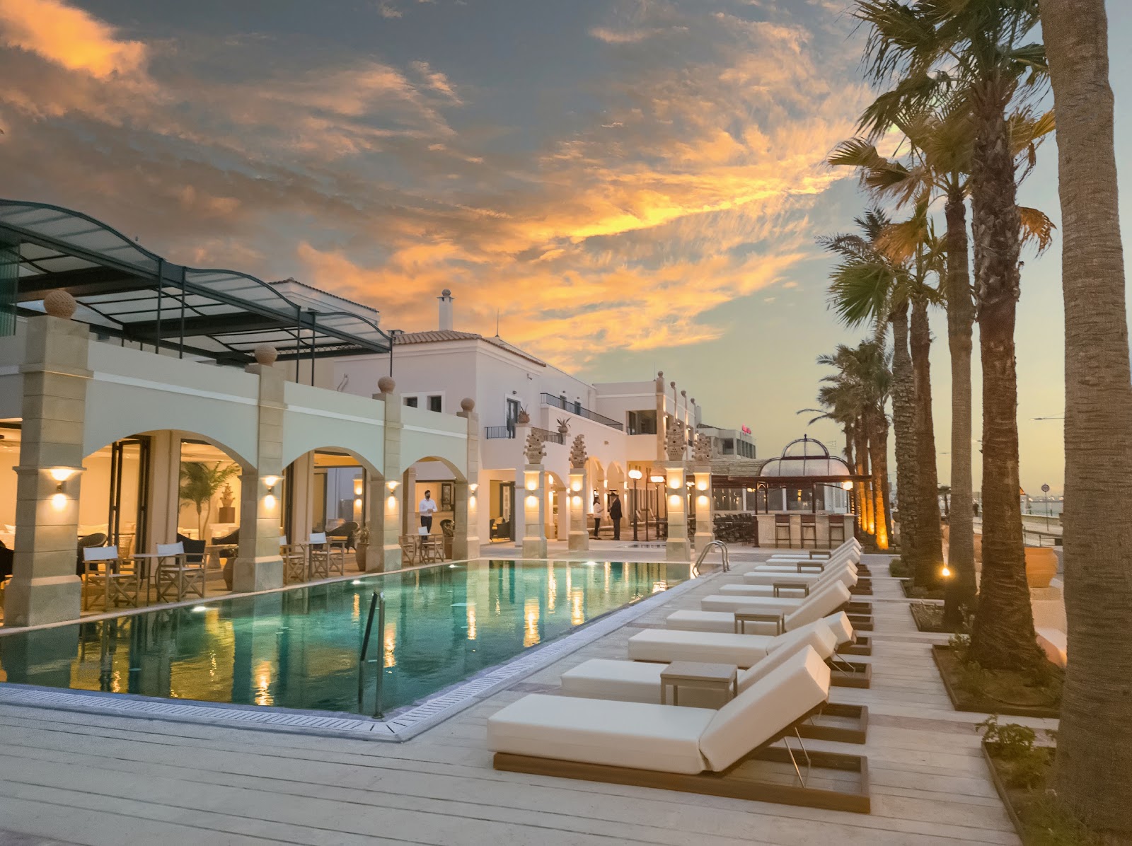 Summer Dream Hotel