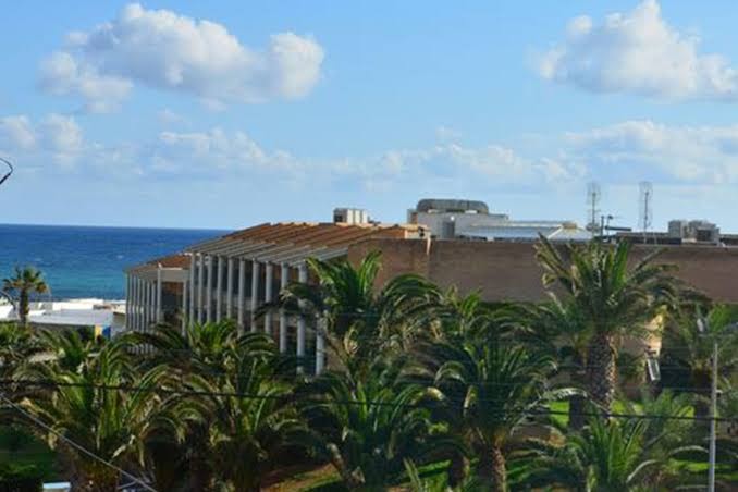 Vaya Suites