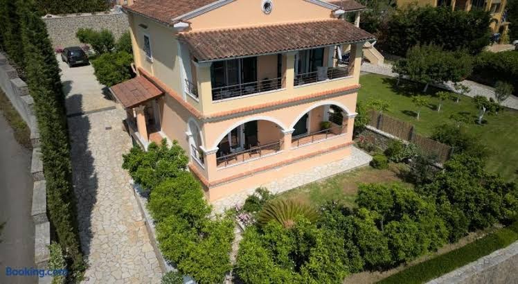 Villa Candela