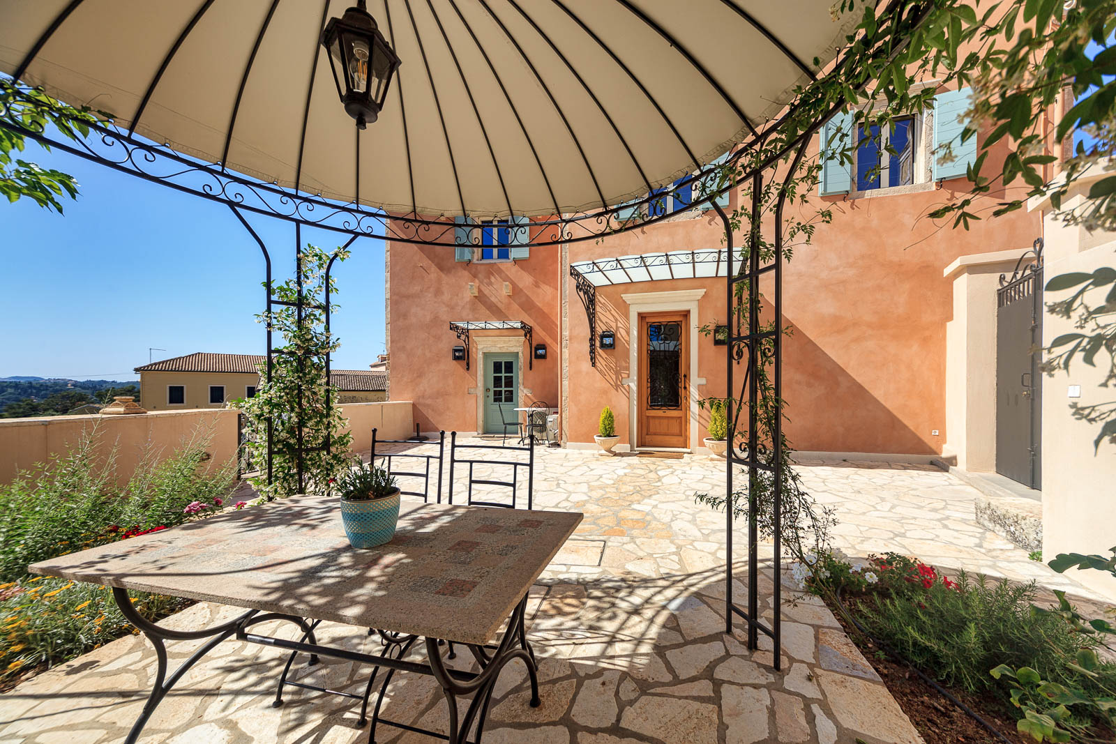 Villa Theodora