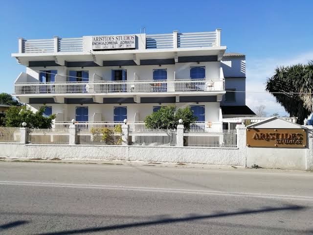 Wildrose Apartments